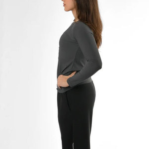 Women's <b>Long</b> Sleeve Gym Jogging Wear Cotton Jersey Stretchable Material Seamless Athletic Sportswear Breathable Compression Tee - Product Image 3