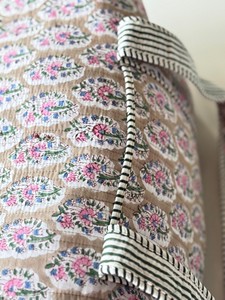 Bolsa de Lona Casual Grande de Algodón para Mujer, Ecológica, Ligera y Duradera, para Viajes y Actividades al Aire Libre, Diseño Artesanal para Fin de Semana - Product Image 3