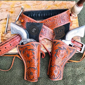 Ceinture de cowboy traditionnelle en cuir, étui à cartouches, porte-chargeur, boucle réglable, accessoire de port pour l'équitation - Product Image 5