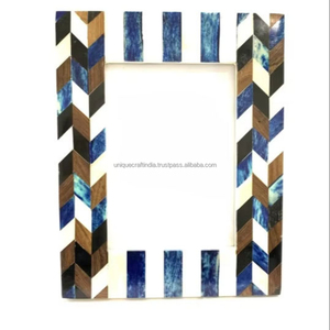 Cadre photo en bois fait main avec incrustation en résine à carreaux verts, cadre photo de table artisanal géométrique moderne, décoration contemporaine pour la maison - Product Image 6