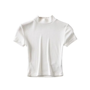 เสื้อยืดครอปสีขาวสำหรับผู้หญิง แขนสั้น คอเต่า ผ้าถัก ทรงเข้ารูป สีพื้น เรียบง่าย ใส่ได้ทั้งฤดูใบไม้ผลิและฤดูร้อน - Product Image 1