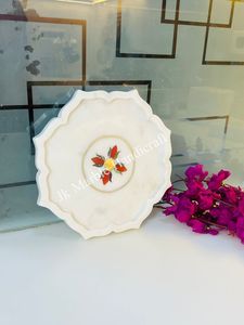 Plato de Mármol y Latón Real Hecho a Mano, Diseño Floral de Alta Calidad, Decoración Estética para el Hogar y Hoteles - Product Image 3