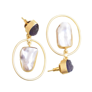 Pendientes de Perlas Sofisticados con Piedras Preciosas Finas, Revestimiento Dorado y Joyería Hecha a Mano de Calidad - Product Image 5