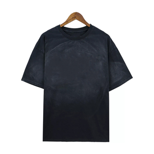 T-shirt décontracté à manches courtes pour homme, fabriqué au Pakistan, effet délavé, grande taille, avec logo personnalisé imprimé, coupe confortable - Product Image 2