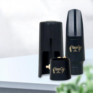 Casque de flûte de <span class=keywords><strong>saxophone</strong></span> <span class=keywords><strong>alto</strong></span> avec chapeau de flûte <span class=keywords><strong>en</strong></span> <span class=keywords><strong>plastique</strong></span> et pince <span class=keywords><strong>en</strong></span> cuir Accessoires d'embouchure de basson - Product Image 1