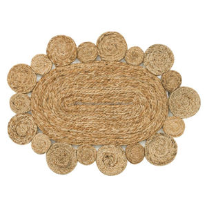 Revêtement de sol ovale artisanal luxueux en jute avec des tresses blanches contrastées et une bordure texturée unique, idéal pour l'ajout - Product Image 3