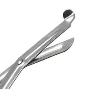 Tijeras de Trauma EMT Profesionales con Mango Naranja, Acero Inoxidable Premium, Tijeras Médicas Manuales de Alta Resistencia, Certificación CE ISO, OEM ODM - Product Image 6