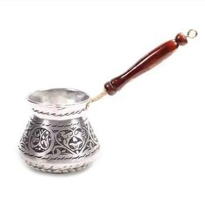 Cafetera Turca de Latón Vintage Grabada, Cezve, Olla Calentadora de Leche para Estufa, Cafetera Árabe Hecha a Mano con Mango de Madera - Product Image 5