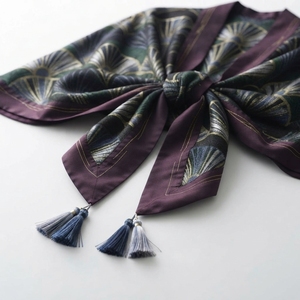 Châle en tricot doux et coloré à carreaux surdimensionné, écharpe épaisse et moelleuse à carreaux pour femme, en polyester, longue cape à franges oblongue - Product Image 3
