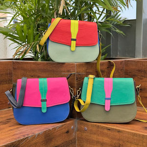 Sac à main fait main en cuir recyclé multicolore sac à bandoulière de créateur de luxe sac à bandoulière selle moyenne sac à main pour femme - Product Image 4