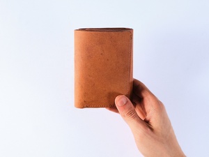 Cartera de cuero para hombre, tarjetero triple de diseñador de grabado personalizado, regalo único para el Día del Padre, 2017 - Product Image 3