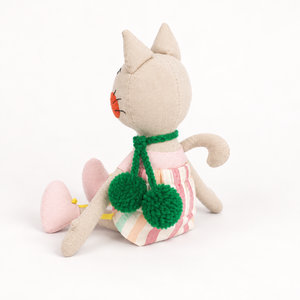 Muñeco de Gato de Peluche de Algodón con Delantal a Rayas y Accesorio de Pompón Verde, Juguetes Suaves Personalizados para Unisex - Product Image 2