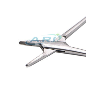 Portaagujas Quirúrgico de Acero Inoxidable con Bloqueo, Pinzas Hemostáticas, Portaagujas Quirúrgico - Product Image 4