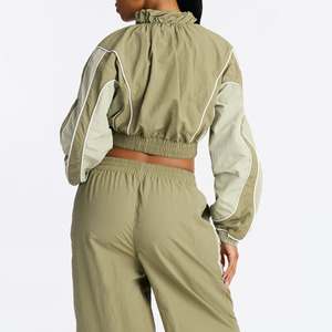 Customized 2 Piece Women's Striped Sports Tracksuit <b>Set</b> Summer Breathable Full Length Polyester Athletic Crop Top Wide Leg Pants - Product Image 2