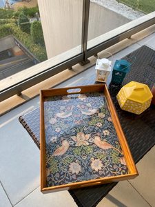 Bandejas Decorativas de Madera con Estampado Esmaltado, Bandeja para Servir en Cualquier Ocasión, Bandejas de Almacenamiento de Universal Overseas INDIA con Precio Especial - Product Image 2