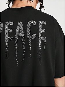 เสื้อยืดคอกลมแขนสั้นสีดำสำหรับผู้ชาย ตกแต่งด้วยคริสตัล เหมาะสำหรับฤดูร้อน  ผ้าหนา  รับสกรีนโลโก้ตามสั่ง - Product Image 4