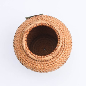 Vase en rotin tressé artisanal avec col en forme de bouteille – Fabriqué en rotin naturel de haute qualité - Product Image 3