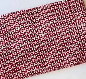 Tela de algodón estampada a mano con motivos florales, elegante, ecológica, reutilizable, personalizada, proveedor de tela estampada a mano para pedidos al por mayor. - Product Image 2