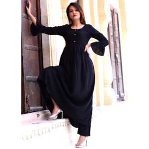 Magnifique costume évasé en rayonne noir taille XS - Product Image 2