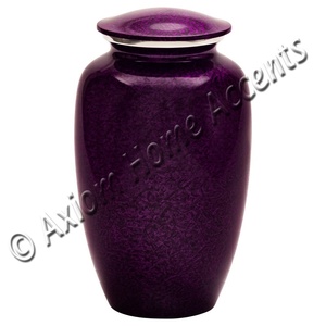 Sofisticada urna de cremación de aluminio hecha a mano con diseño moderno, hermoso tributo de Axiom Home Accents - Product Image 5