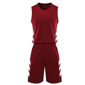 Tenue de basketball haut de gamme tendance pour adultes, entièrement personnalisable avec impression de logo, respirante, ensembles grandes tailles - Product Image 1