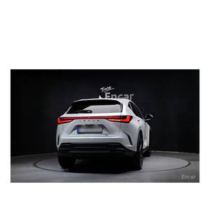 Lexus NX Premium 2024 con Cámara Trasera, Asientos de Cuero, Volante a la Izquierda - 5,803 km - Product Image 4