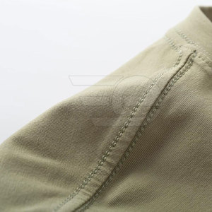 Camiseta informal sencilla para hombre diseñada con tela ligera para mayor comodidad y facilidad en el día a día 100% algodón - Product Image 4