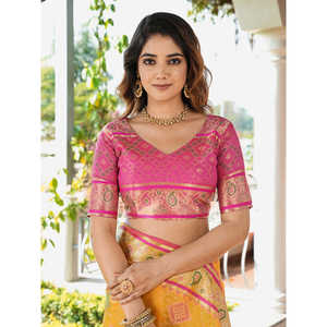 Sari en organza jaune tissé avec des fils de zari, robes de soirée élégantes - Product Image 1