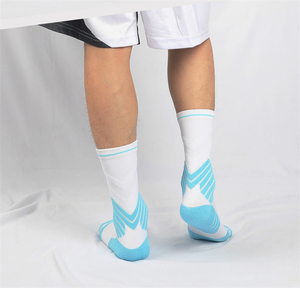 Chaussettes de basket-ball de haute qualité, absorbant la transpiration, bon marché, confortables, chaussettes de basket-ball de marque célèbre - Product Image 2