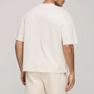 เสื้อยืดผู้ชายทรงหลวมไหล่ตก คุณภาพสูง เป็นมิตรกับสิ่งแวดล้อม ผลิตจากผ้าฝ้ายออร์แกนิค 100%  โลโก้ด้านหน้าปรับแต่งได้ เสื้อยืดเปล่า - Product Image 3