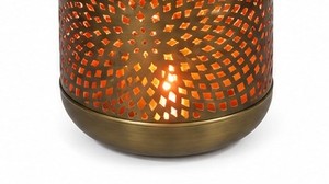 Lanternes en métal perforé Porte-bougie Moderne Or Géométrique Décoration de fête intérieure ou extérieure pour porte-bougie Lanterne - Product Image 4