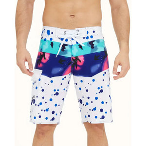 กางเกงขาสั้นผู้ชายสำหรับใช้งานกลางแจ้ง ขายส่ง กางเกงขาสั้นผู้ชายสั่งทำพิเศษ กางเกงขาสั้นผู้ชายน้ำหนักเบา มีสินค้าในสต็อก กางเกงขาสั้นชายหาดทรงหลวม - Product Image 2