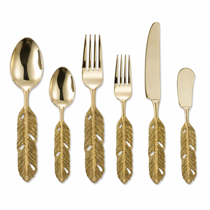 Ensemble de couverts tendance en résine pêche finition or, cuillère, fourchette, couteau de luxe pour la table à manger à la maison - Product Image 6