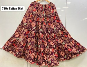 Lehenga en coton imprimé noir, rouge et blanc, longueur au sol, coupe ample, vêtements ethniques pour femmes, Inde, Pakistan, tenue de fête - Product Image 1