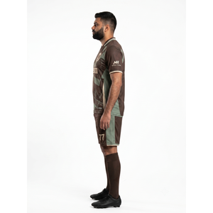 Maillot de football personnalisé pour homme Elite Match 140GSM 100% polyester mesh col en V taille XL fabricant OEM - Product Image 3