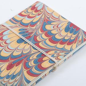 Diario de tapa dura de tela marmoleada Craft Hackle con cierre de cordón y encuadernación cosida a mano para escribir en el diario y dibujar - Product Image 3