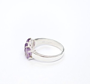 Anillo de Lujo con Tres Amatistas, Plata de Ley 925, Antideslustre, Hecho a Mano, Joyería Fina para Mujer, para Oficina, Fiesta, Boda - Product Image 5