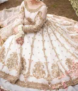 Robe de mariée traditionnelle en soie Salwar Kameez pour femmes, longueur au sol, coupe ample élégante, style Inde Pakistan - Product Image 2