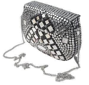 Handmade Golden Kundan Stone Clutch/Ethnic Metal Party Bag for Women Detachable Chain - Product Image 3