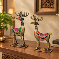 Ensemble de 2 figurines de cerfs en fer peintes à la main, design bohème, décoration écologique pour la maison et le bureau, ornement de table