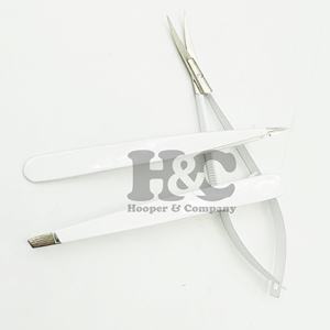 Kit Profesional de Lujo de 3 Piezas para Recortar Cejas, con Punta Inclinada, de Acero Inoxidable Ecológico, Incluye Tijeras, Peine y Pinzas - Product Image 2