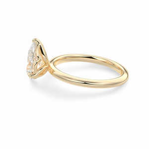 Anillo de compromiso minimalista de oro con diamante cultivado en laboratorio en forma de pera, banda delgada de 14K/18K, anillo de diamante en forma de lágrima. - Product Image 4