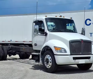Camión Kenworth T380 de Eje Único, Cabina y Chasis Usados, Cabina Regular, Bajo Kilometraje, Envío Mundial, Calidad Superior 2025 2026 - Product Image 3