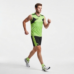 Conjunto Deportivo para Hombre, Camiseta sin Mangas de Compresión con Estampado Negro y Naranja y Pantalones Cortos, Transpirable, de Spandex y Poliéster - Product Image 4