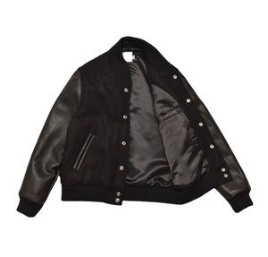 Veste universitaire en laine de baseball avec manches en cuir véritable, logo personnalisé et doublure en satin, veste universitaire d'hiver en laine pour équipe - Product Image 2