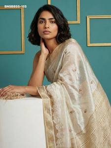 Colección Premium de Ropa Festiva, Elegante Conjunto de Saree y Blusa de Seda Tussar con Bordado, Moda Femenina de Fabricante - Product Image 2