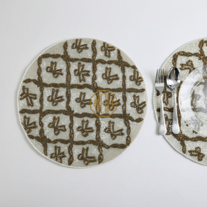 แผ่นรองจานผ้าซาตินประดับลูกปัดสุดหรู งานฝีมือระดับพรีเมียม NOORIMS AKBAR ผลิตด้วยมือ จำหน่ายส่ง - Product Image 1