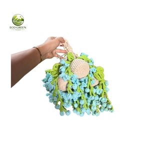 Cesta Colgante de Flores Tejida a Crochet Hecha a Mano en Vietnam, Flor Rosa Decorativa, Amigurumi, Decoración para el Hogar, Regalo, Fabricante Mayorista - Product Image 6