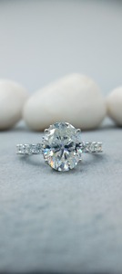 Anillo de Compromiso Moderno para Mujer, con Diamante Solitario Premium de 1 Quilate, Cultivado en Laboratorio, Corte Brillante, Certificado IGI, Oro Blanco Sólido de 14K - Product Image 5