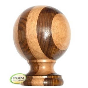 Article unique Fait à la main Belle et design extrémités de rideaux en bois, fleuron décoratif Arrivée fraîche INAM HANDICRAFTS - Product Image 1